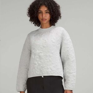 Lululemon jacquard multi texture crew neck sweater size 4